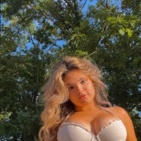 Julia Reulet😈 (@neuhofff91615) 's Twitter Profile