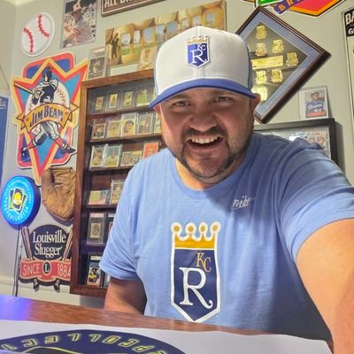Father, Husband, Works at LCSO, Diehard Royals, Chiefs, and K-State Fan! Collects Sports Cards and Sports Memorabilia!