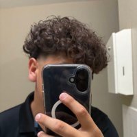 Ax🪐 (@bellaflores524) Twitter profile photo