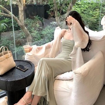 Anna783R's profile picture. 🎉 Party Queen | Love socializing | Life needs parties