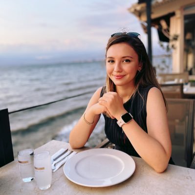 selincimarabeni's profile picture. Its Not Over Until You Win