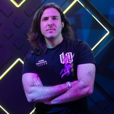 Creador de contenido, amante de los Videojuegos, Anime, Tecnología y cultura pop... y el amor de tu vida