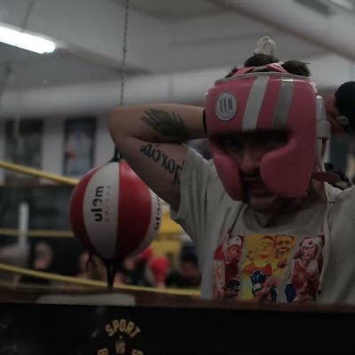 kleismanG's profile picture. amor con amor se paga.