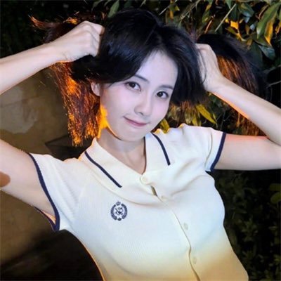 44hQdrS8o96Kiv's profile picture. 