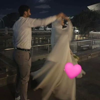 أَنتَ وَلييِ في الدُّنيا والأَخره توفَّنيِ مُسلماً وأَلحقنيِ بالصِّالحين ♡