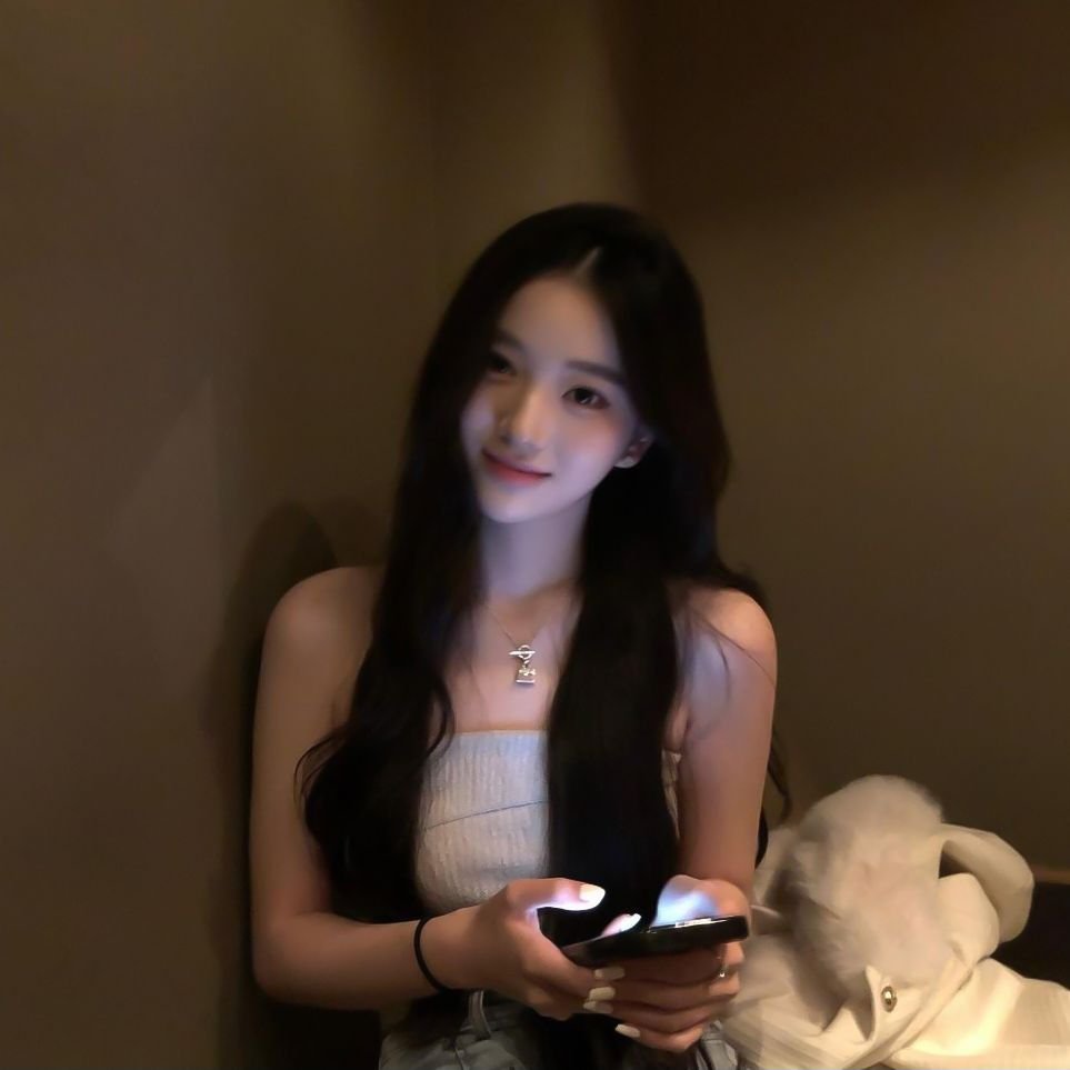 喜歡唱跳rap和籃球～