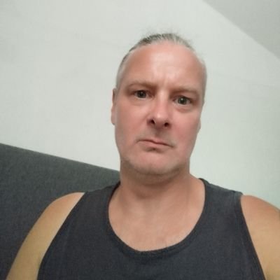 Bademantel11020's profile picture. Vater, Patriot,Metalhead,Prä-Astronautiker