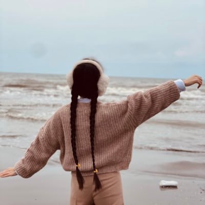 levothyroxinee's profile picture. maybe in another life