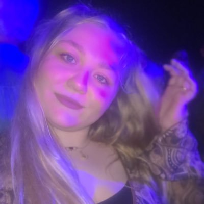 magicnasa's profile picture. There's never gonna be an ordinary thing As long as I'm with you ✿ she/they ✿ ENFJ ✿ Leo ☼ Gemini ☾ Leo ⇡