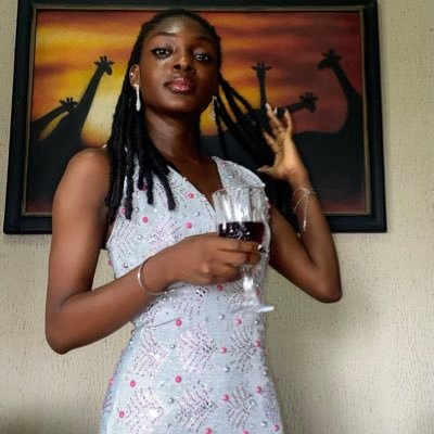 Muslim||Cat mom||BMLS (Ibadan)|| Fashion Designer || I love books, dogs and pretty colours