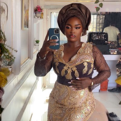 oyizafaith_'s profile picture. 🏡 Realtor | Scientist 👩‍🔬