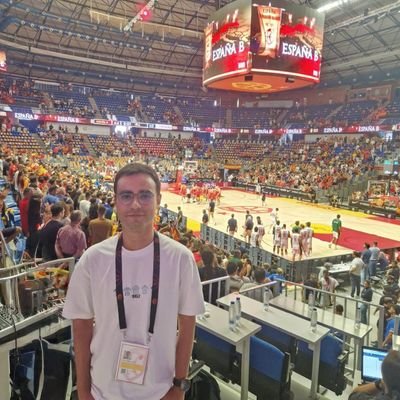 martingr00's profile picture. Periodismo UMA🎤