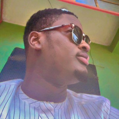 Am myself not anyone | An introvert | a freedom fighter | Lover of humanity | An Egalitarian| An Altruistic| God first 💯