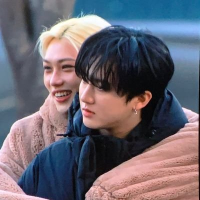 🛸Alien, Astronaut & Levanter enthusiast ✨ Stay • Army ☀️ skz & bts ult 💜