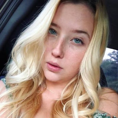 Marandaash69711's profile picture. 