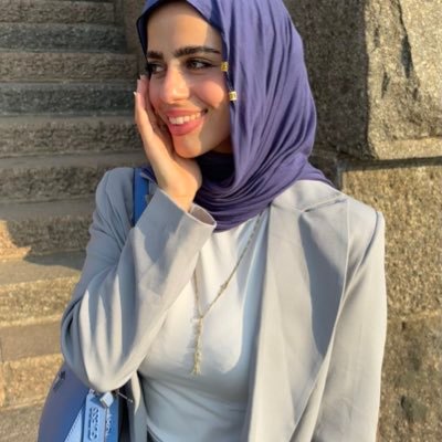 Sar_H_new's profile picture. 🩺 studying med, but dad calls me وزيرة دفاع #