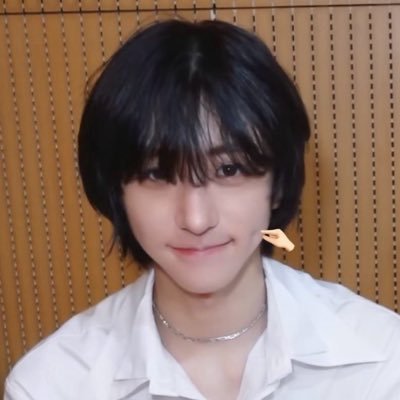 binnie419's profile picture. 