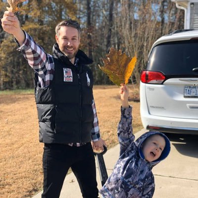 Single Dad 💙 | $TSLA Investor 🔋 | Proud Tesla Shareholder 🚀 | Backing Tesla’s mission & long-term growth 🌎 | Believe in Elon. Bet on innovation. 💡