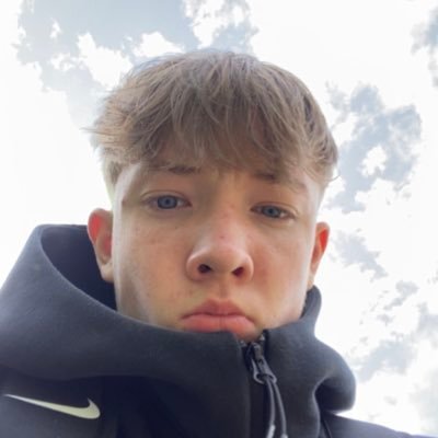 JamesMacL7's profile picture. .