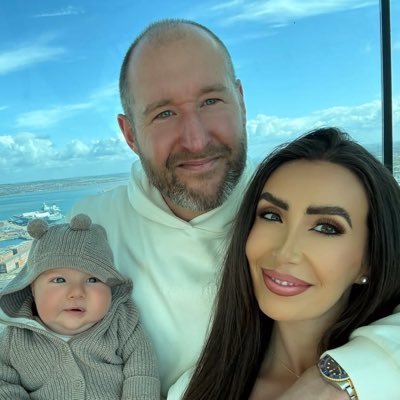 Christian , Wife ,Mother , RN. All “Elon Musk”fake followers = Blocked