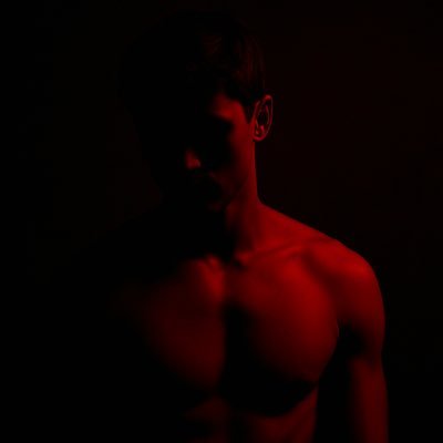 🔥 Anónimo. Sensual. Letal 🫦 No sabés quién soy, pero no vas a olvidarme 🍷 Soy la persona que va a cumplir tus fantasías 🔞DMs abiertos para juegos privados