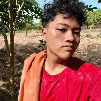 Yem_Siluy's profile picture. #cambodianeedpeace