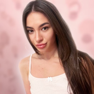 🔞19 let
🏙️ Praha
🤎 Introvert
👇 Můj únik z reality