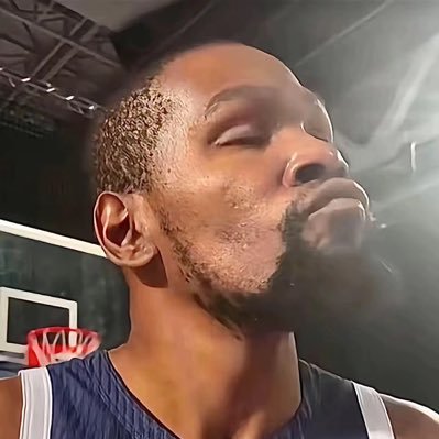 R2A6GPqqqgI6h6n's profile picture. 随便看看