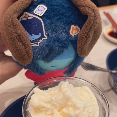 spring79487's profile picture. =泉丨20↑丨中文⭕️使用翻译器丨DR丨温良人士 ————谢谢你的喜欢(*´ω｀*)