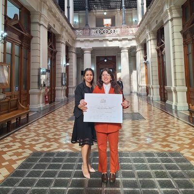 Esta pequeña parte de mi vida se llama felicidad. 🎥🎬🎞️