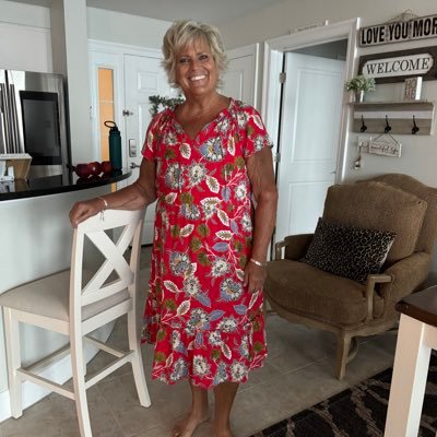 lindaberger's profile picture. Contract Litigation Paralegal, Conservative, Pro-Life, Trump 2024!!