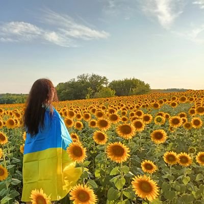 I'm 🇺🇦, live in 🇫🇷.
Харків то любов ❤️
Only here for Ukraine!
Hate rusnуа, they all have to burn🔥
PayPal to help Kraken:
monsterman22x0790@gmail.com