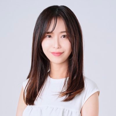Catalyst| ㍿ etomoji CEO|㍿YOHAKU 社外取締役|デザインの民主化|2050年までに世界最高峰のブランドをつくる|デザインは動詞|女性活躍・起業支援(ご相談ください)|
