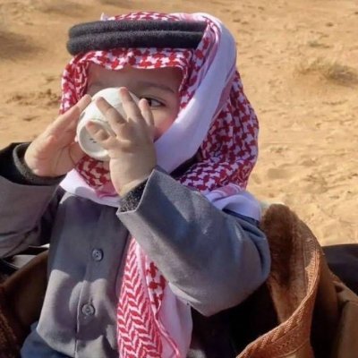اللهم يا مسهل الشديد ويا ملين الحديد ويامنجز الوعيد ويامن هو كل يوم في امر جديد اخرجني من حلق المضيق.. الى سعة الطريق بك ادفع مالا اطيق ولاحول ولا قوة الا بالله