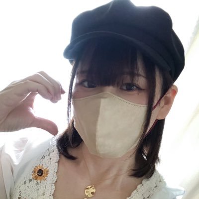 女装勉強中️のなんちゃって両声類💄 🎤 2025/01/01~🤳🏻 無言フォロー失礼します🙇♀️ 愛する妹💚✨️ → @Ne_Scallion_Gi @gumi_josou 尊敬する3師匠💛 → 👗@aya_fashion_ ︎💕︎@utasandesyo 🎀@MiraiAntoinette
