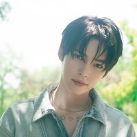 Noirᥱ́ (@404niore) 's Twitter Profile