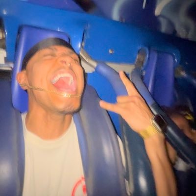 personal burner account. i don’t really like people too much, but if you wanna follow feel free to ask for my IG. remember to stay positive, you got this!💪🏽