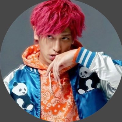 🌟 B’z 稲葉浩志を respectしてます。R4.4月に バァバになりました。元LOG .Voヴァンビ♋️🔥🦌が好き/ 🌟パリクラ“空見てみ?” でEXITに 沼る 兼近くん寄りの箱推しentrance会員 シクヨロヨロタノ👍//赤西仁 jip`s /成宮 寛貴 💌💓