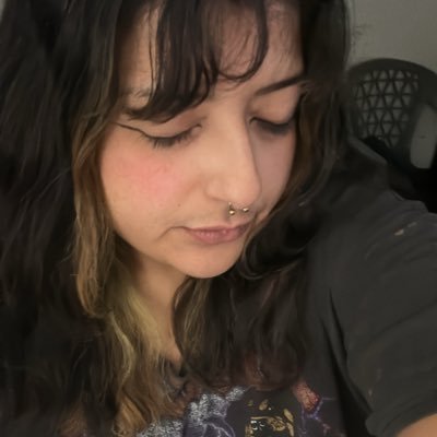 lvl 28: mostly tired but trying my best, dyslexic virgo fat!art!bitch!