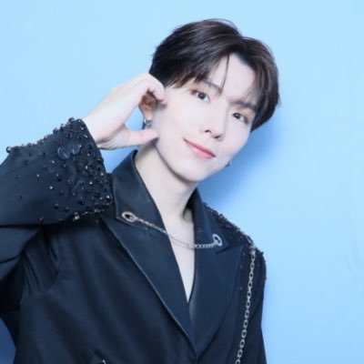 kmxi_514's profile picture. 