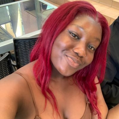 étudiant 🧑🎓 coiffeuse en temps partiel 💇♀️ n’hésitez pas à me contacter fanguennaomi1@gmail.com