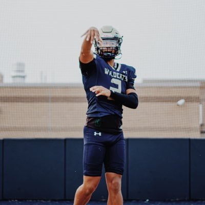 QB c/o ‘26 @GeneseeWest (NY)| 6’1 185lbs | 3.7 GPA| 2x All-State Selection🎯|NCAA ID: 2503523969 |📲315-727-4590| https://t.co/DlDyxNNXva