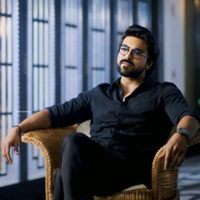 AlwaysAnvish6's profile picture. Ram charan 💝
Pawan Kalyan ✊
Rohit Sharma 🏏
Leo messi ⚽
No trolls ❌ United TFI💚
also other fav Hrithik,Dhanush,Prabhas,nani,VD