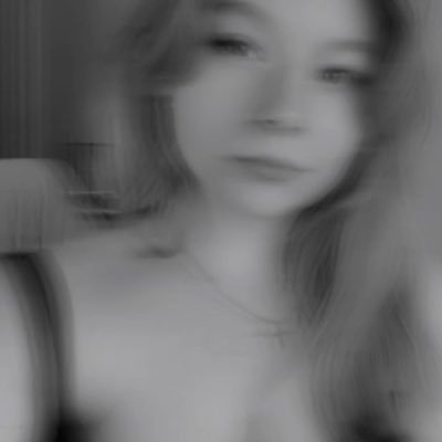 nymabeille's profile picture. slight f1 + coffee obsession