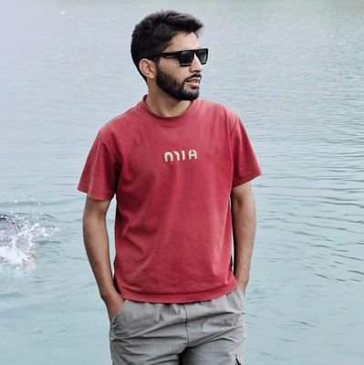 Scribe | Covering Kulgam—J&K |
Still, just a boy who wants to learn.
By lines VOI, KINS, K-Upfront, Among others |
National awardee | Skier | Travel ✈️