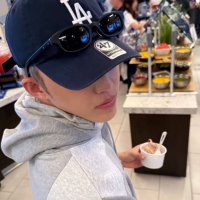 ̤̮ (@scoupeta) 's Twitter Profile