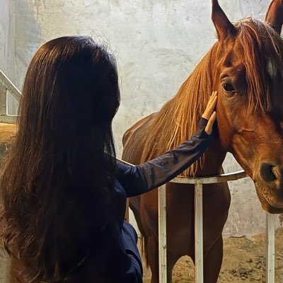 chowonlightsm's profile picture. 