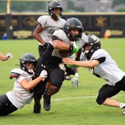 morkos_rezkalla's profile picture. #AGTG| 2 sport athlete 🏈⚽️ 2026•Rb •5’9 •180•#34• |Mt JULIET High School