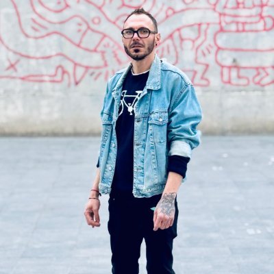 yax1yaz's profile picture. Redefining adaptability with style—precision-driven, detail-focused, and inspired by the art of creating order in a dynamic world 🌎🌎