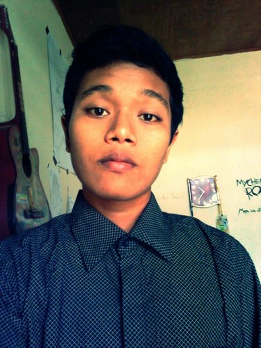 aziaul_fikri24's profile picture. 